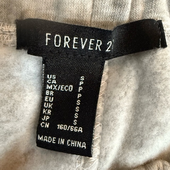 Forever 21 Heather Gray Midi Skirt with slit in back Size Small NWOT - Picture 5 of 7